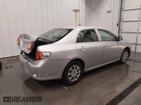 2009 Toyota Corolla with VIN JTDBL40E099056290, listed as a IAAI auction lot 42039105 with 94,043 mi miles and . Bid and sale history available at carsss.com. Image 4.