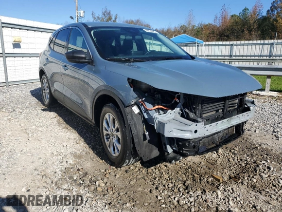 2023 Ford Escape Active with VIN 1FMCU0GZ5PUA75975, listed as a Copart auction lot 81597234 with 34,600 mi miles and Clean Title. Bid and sale history available at DreamBid. Image 4.