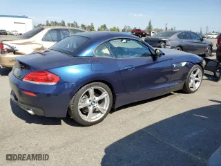 2013 BMW Z4 sDrive35i with VIN WBALM7C57DE385564, listed as a Copart auction lot 60422134 with 56,017 mi miles and Salvage Title. Bid and sale history available at carsss.com. Image 3.