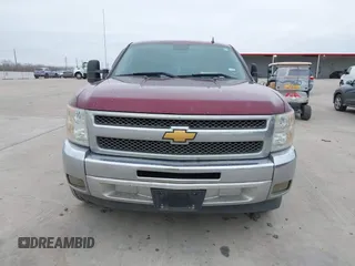 2013 Chevrolet Silverado 1500 LT with VIN 3GCPCSE00DG134583, listed as a IAAI auction lot 41257968 with 231,277 mi miles and . Bid and sale history available at DreamBid. Image 12.