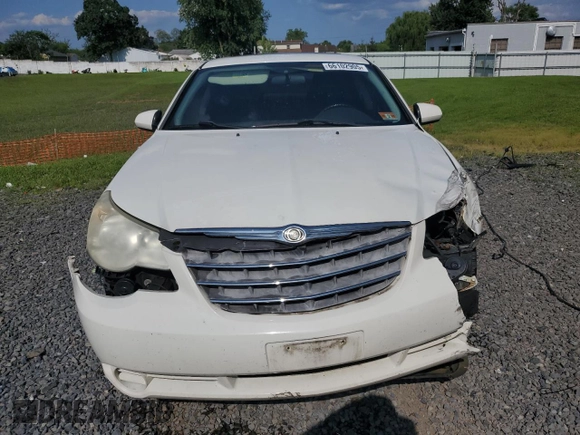 2010 Chrysler Sebring Limited with VIN 1C3CC5FD7AN133407, listed as a Copart auction lot 66102905 with 196,372 mi miles and Salvage title. Bid and sale history available at DreamBid. Image 5.