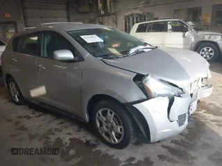 2009 Pontiac Vibe with VIN 5Y2SM67009Z422428, listed as a IAAI auction lot 41356815 with 63,924 mi miles. Bid and sale history available at carsss.com. Image 1.