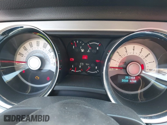 2011 Ford Mustang GT with VIN 1ZVBP8CFXB5158058, listed as a IAAI auction lot 41443247 with 40,163 mi miles. Bid and sale history available at carsss.com. Image 7.
