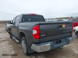 2016 Toyota Tundra 4WD Truck LTD with VIN 5TFHW5F19GX490700, listed as a IAAI auction lot 41958974 with 252,002 mi miles. Bid and sale history available at carsss.com. Image 3.