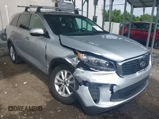 2019 Kia Sorento LX z VIN 5XYPGDA58KG482726, wystawiony jako IAAI lot #42192199 z przebiegiem 79 545 mil mil oraz . Historia ofert i sprzedaży dostępna na DreamBid. Obrazek 1.