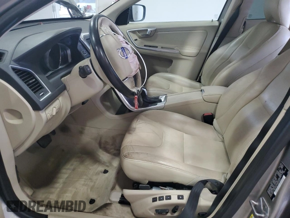 2016 Volvo XC60 T5 Premier z VIN YV4612RK7G2821910, wystawiony jako Copart lot #55705495 z przebiegiem 104 275 mil mil oraz Szkoda całkowita • Salvage title. Historia ofert i sprzedaży dostępna na DreamBid. Obrazek 7.