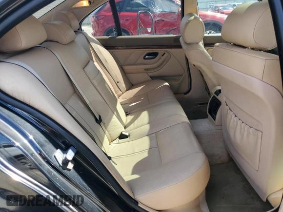 2001 BMW 5 Series 530iA with VIN WBADT63421CF09775, listed as a Copart auction lot 69180694 with 368,937 mi miles and Salvage Title. Bid and sale history available at carsss.com. Image 10.