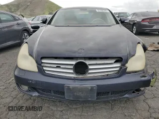 2006 Mercedes-Benz CLS-Class with VIN WDDDJ75X26A064448, listed as a Copart auction lot 52798345 with 251,982 mi miles and Salvage Title. Bid and sale history available at carsss.com. Image 5.