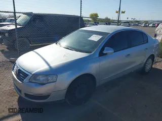 2007 Volkswagen Passat z VIN WVWJK73C27P028204, wystawiony jako IAAI lot #41952195 z przebiegiem 151 273 mil mil oraz . Historia ofert i sprzedaży dostępna na DreamBid. Obrazek 2.