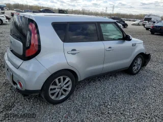 2019 Kia Soul + with VIN KNDJP3A52K7661650, listed as a Copart auction lot 49486465 with 133,998 mi miles and Salvage Title. Bid and sale history available at carsss.com. Image 3.