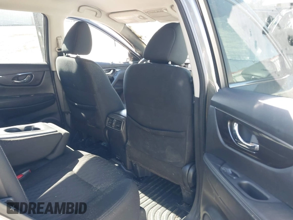 2020 Nissan Rogue SL z VIN 5N1AT2MT4LC776898, wystawiony jako IAAI lot #41225517 z przebiegiem Nie podano mil oraz . Historia ofert i sprzedaży dostępna na DreamBid. Obrazek 8.