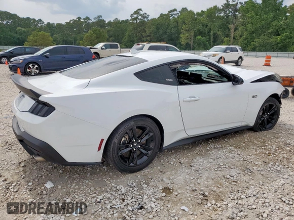 2024 Ford Mustang GT with VIN 1FA6P8CF6R5428391, listed as a Copart auction lot 58642115 with 14,806 mi miles and Salvage title. Bid and sale history available at DreamBid. Image 3.