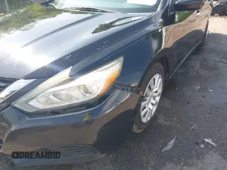 2016 Nissan Altima S z VIN 1N4AL3AP7GN325031, wystawiony jako IAAI lot #42403261 z przebiegiem 304 819 mil mil oraz . Historia ofert i sprzedaży dostępna na DreamBid. Obrazek 20.