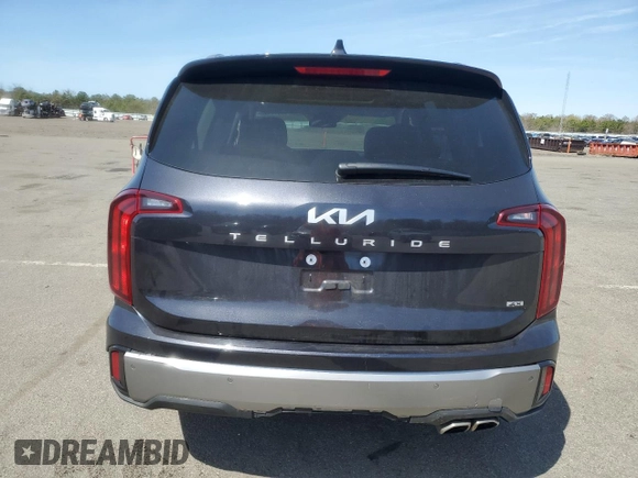 2025 Kia Telluride S z VIN 5XYP6DGC3SG577316, wystawiony jako Copart lot #55339495 z przebiegiem 5371 mil mil oraz Szkody całkowita. Historia ofert i sprzedaży dostępna na DreamBid. Obrazek 6.
