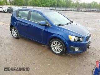 2013 Chevrolet Sonic LT with VIN 1G1JC6SH0D4196613, listed as a IAAI auction lot 42032791 with 175,316 mi miles. Bid and sale history available at carsss.com. Image 1.