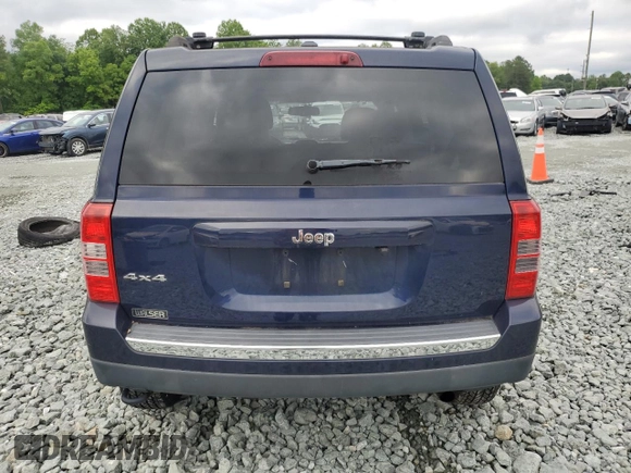 2013 Jeep Patriot Latitude z VIN 1C4NJRFB9DD274778, wystawiony jako Copart lot #58672365 z przebiegiem 125 246 mil mil oraz Czysty tytuł • Clean title. Historia ofert i sprzedaży dostępna na DreamBid. Obrazek 6.