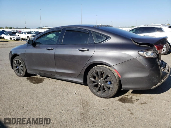 2015 Chrysler 200 S z VIN 1C3CCCBB1FN674775, wystawiony jako Copart lot #54410395 z przebiegiem 160 154 mil mil oraz Szkoda całkowita • Salvage title. Historia ofert i sprzedaży dostępna na DreamBid. Obrazek 2.