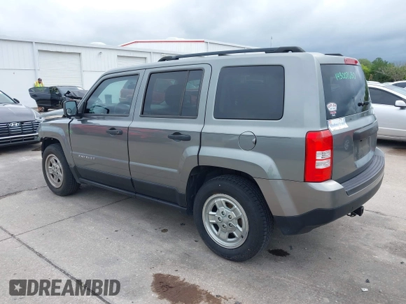 2014 Jeep Patriot Sport with VIN 1C4NJPBA7ED529723, listed as a IAAI auction lot 41971183 with 91,737 mi miles. Bid and sale history available at carsss.com. Image 3.