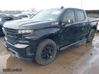 2019 Chevrolet Silverado 1500 RST with VIN 3GCUYEED4KG256191, listed as a IAAI auction lot 41650575 with 139,614 mi miles. Bid and sale history available at carsss.com. Image 17.