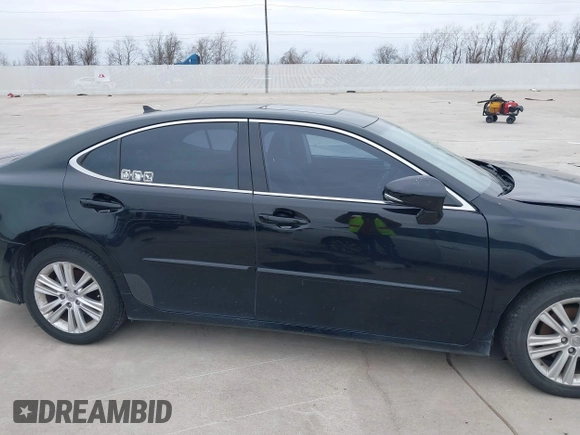 2013 Lexus ES 250 with VIN JTHBK1GG0D2051244, listed as a IAAI auction lot 41364813 with Not Provided miles and . Bid and sale history available at DreamBid. Image 13.