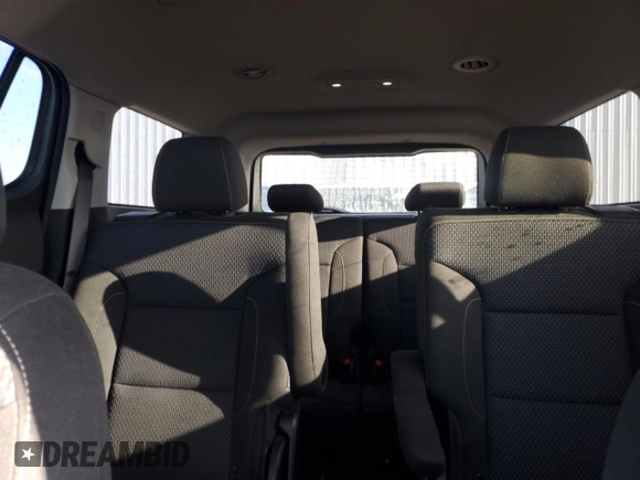 2020 GMC Acadia SLE z VIN 1GKKNRLS4LZ159930, wystawiony jako Copart lot #50037055 z przebiegiem 27 953 mil mil oraz Szkoda całkowita • Salvage title. Historia ofert i sprzedaży dostępna na DreamBid. Obrazek 10.
