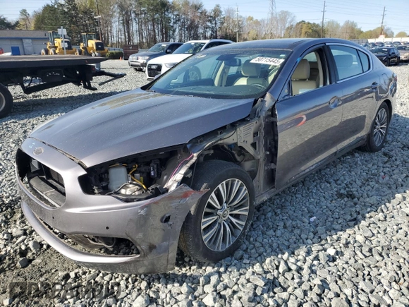 2016 Kia K900 Luxury z VIN KNALU4D35G6031486, wystawiony jako Copart lot #50715445 z przebiegiem 59 733 mil mil oraz Szkody całkowita. Historia ofert i sprzedaży dostępna na DreamBid. Obrazek 1.