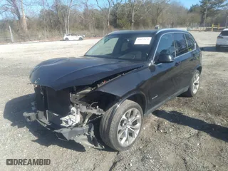 2015 BMW X5 sDrive35i with VIN 5UXKR2C58F0H35563, listed as a IAAI auction lot 41672472 with 106,525 mi miles. Bid and sale history available at carsss.com. Image 18.
