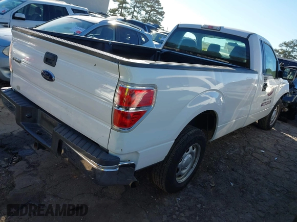 2013 Ford F-150 XL with VIN 1FTNF1CFXDKE78575, listed as a IAAI auction lot 41293852 with 201,332 mi miles. Bid and sale history available at carsss.com. Image 4.