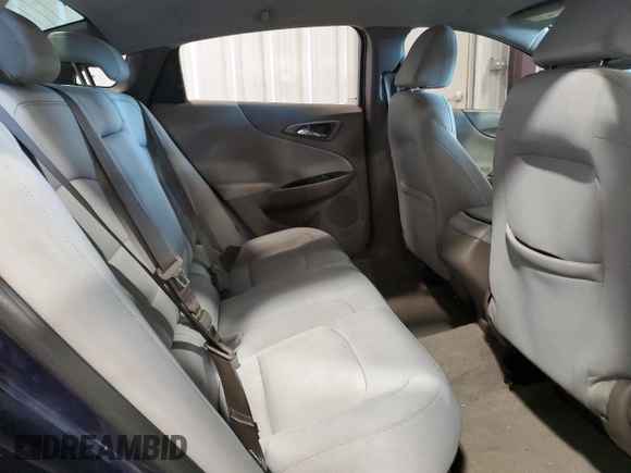 2016 Chevrolet Malibu LS z VIN 1G1ZB5ST9GF202177, wystawiony jako Copart lot #50828315 z przebiegiem 139 997 mil mil oraz Szkoda całkowita • Salvage title. Historia ofert i sprzedaży dostępna na DreamBid. Obrazek 10.