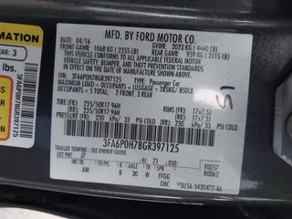 2016 Ford Fusion SE with VIN 3FA6P0H78GR397125, listed as a IAAI auction lot 42039241 with 98,936 mi miles and . Bid and sale history available at carsss.com. Image 9.