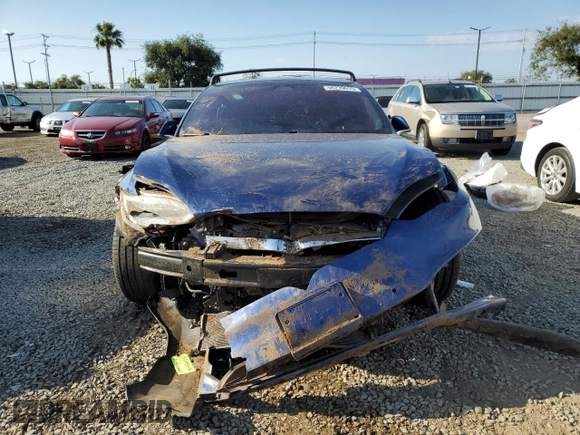 2020 Tesla Model S Long Range with VIN 5YJSA1E27LF361351, listed as a Copart auction lot 56239615 with 91,380 mi miles and Salvage title. Bid and sale history available at DreamBid. Image 5.