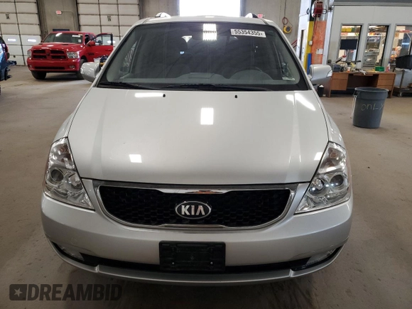 2014 Kia Sedona LX with VIN KNDMG4C72E6574651, listed as a Copart auction lot 55354355 with 155,795 mi miles and Clean Title. Bid and sale history available at carsss.com. Image 5.