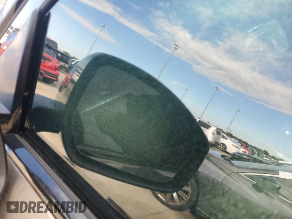2020 Land Rover Range Rover Velar S z VIN SALYB2EX6LA260764, wystawiony jako Copart lot #74135664 z przebiegiem Nie podano mil oraz Nie do naprawy • Non repairable. Historia ofert i sprzedaży dostępna na DreamBid. Obrazek 9.