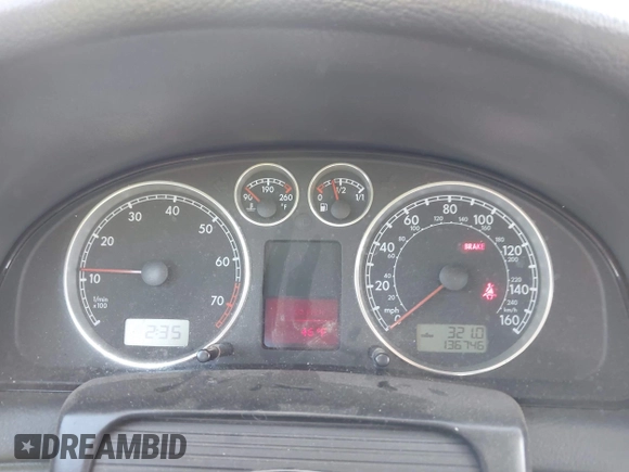 2004 Volkswagen Passat GLS z VIN WVWPD63B04E229578, wystawiony jako IAAI lot #41994869 z przebiegiem 136 746 mil mil oraz . Historia ofert i sprzedaży dostępna na DreamBid. Obrazek 7.