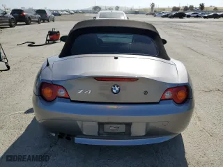 2004 BMW Z4 2.5i with VIN 4USBT33554LS48963, listed as a Copart auction lot 53901645 with 126,435 mi miles and Salvage Title. Bid and sale history available at carsss.com. Image 6.