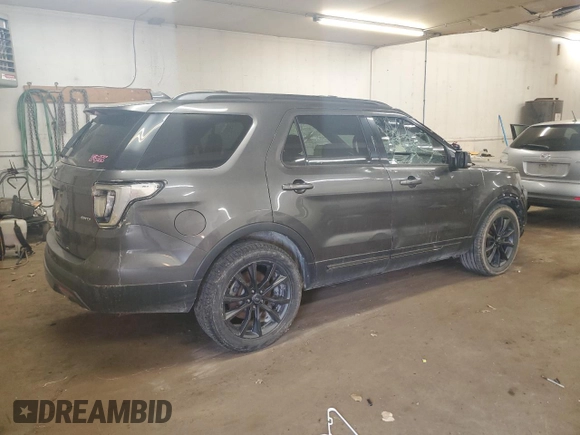 2017 Ford Explorer XLT z VIN 1FM5K8D88HGB26121, wystawiony jako Copart lot #57841305 z przebiegiem 114 157 mil mil oraz Czysty tytuł • Clean title. Historia ofert i sprzedaży dostępna na DreamBid. Obrazek 3.