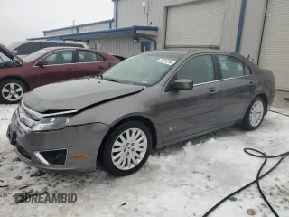 2011 Ford Fusion Hybrid с VIN 3FADP0L30BR198252, выставлен на аукционе Copart как лот 85644784 с пробегом 111 528 миль миль и Списание • Salvage title. История ставок и продаж доступна на DreamBid. Изображение 1.