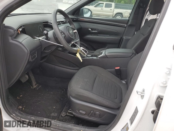 2022 Hyundai Santa Cruz SEL z VIN 5NTJCDAE5NH039059, wystawiony jako Copart lot #53894105 z przebiegiem 33 463 mil mil oraz Szkoda całkowita • Salvage title. Historia ofert i sprzedaży dostępna na DreamBid. Obrazek 7.
