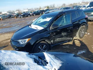 2018 Toyota RAV4 XLE with VIN 2T3RFREV1JW808773, listed as a IAAI auction lot 41595377 with 109,309 mi miles. Bid and sale history available at carsss.com. Image 2.