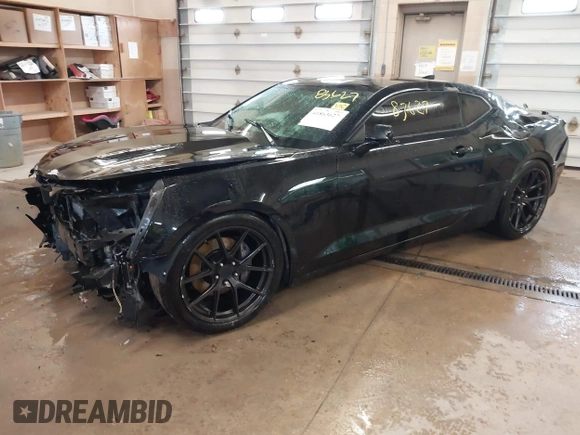 2018 Chevrolet Camaro 2SS with VIN 1G1FG1R76J0102070, listed as a IAAI auction lot 41863627 with 42,050 mi miles and . Bid and sale history available at DreamBid. Image 18.