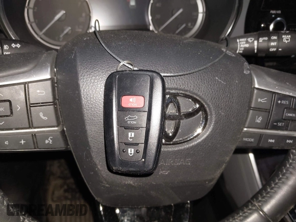 2022 Toyota Highlander Platinum z VIN 5TDFZRBH5NS203414, wystawiony jako IAAI lot #41376200 z przebiegiem 40 876 mil mil oraz . Historia ofert i sprzedaży dostępna na DreamBid. Obrazek 11.