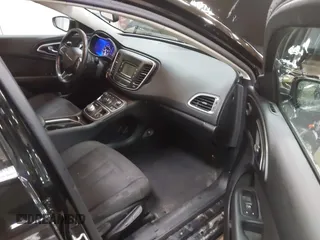 2015 Chrysler 200 Limited with VIN 1C3CCCAB9FN503886, listed as a IAAI auction lot 41584971 with 126,206 mi miles. Bid and sale history available at carsss.com. Image 5.