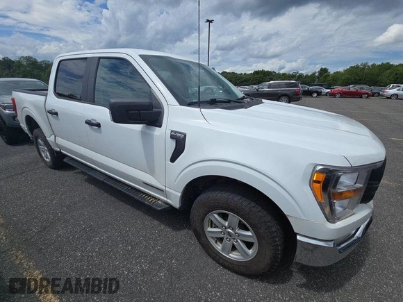2022 Ford F-150 XL z VIN 1FTFW1EDXNFB38773, wystawiony jako IAAI lot #42851413 z przebiegiem 47 347 mil mil oraz . Historia ofert i sprzedaży dostępna na DreamBid. Obrazek 17.