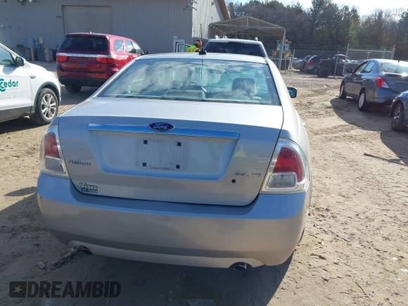 2008 Ford Fusion SEL with VIN 3FAHP08138R220505, listed as a IAAI auction lot 41878710 with 179,565 mi miles. Bid and sale history available at carsss.com. Image 17.