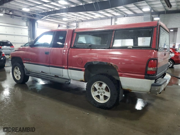 1999 Dodge Ram 1500 with VIN 3B7HF13Z6XG119033, listed as a Copart auction lot 75648684 with 132,699 mi miles and Salvage Title. Bid and sale history available at carsss.com. Image 2.