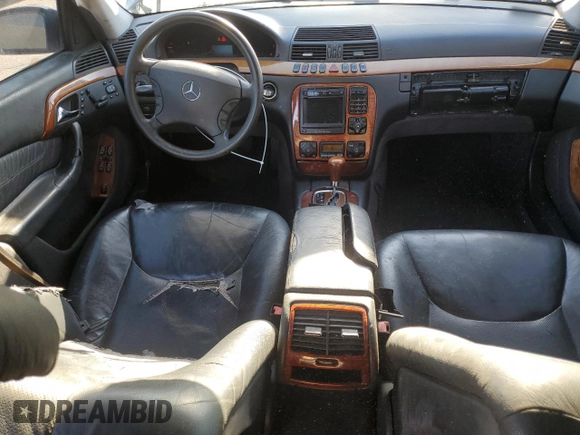 2001 Mercedes-Benz S-Class with VIN WDBNG70J61A199696, listed as a Copart auction lot 46324395 with 0 mi miles and Salvage Title. Bid and sale history available at carsss.com. Image 8.