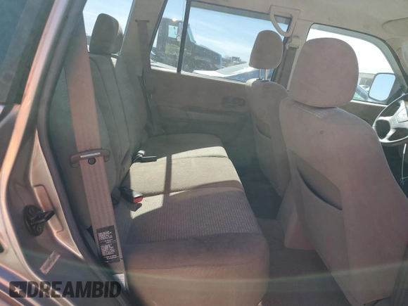 2002 Mitsubishi Montero XLS z VIN JA4MT31R42J055453, wystawiony jako Copart lot #49304455 z przebiegiem 137 106 mil mil oraz Szkoda całkowita • Salvage title. Historia ofert i sprzedaży dostępna na DreamBid. Obrazek 11.