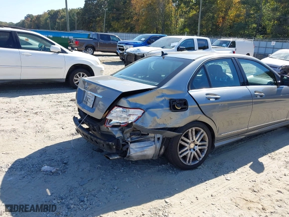 2008 Mercedes-Benz C-Class 3.0L Sport with VIN WDDGF54X88F087887, listed as a IAAI auction lot 40700660 with 190,436 mi miles. Bid and sale history available at carsss.com. Image 6.