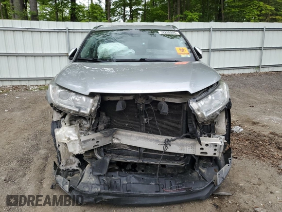 2017 Toyota Highlander XLE z VIN 5TDJZRFH6HS427493, wystawiony jako Copart lot #58269885 z przebiegiem 170 944 mil mil oraz Nie do naprawy • Non repairable. Historia ofert i sprzedaży dostępna na DreamBid. Obrazek 5.