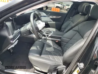 2024 BMW 7 Series 760i xDrive with VIN WBA33EJ05RCS20369, listed as a Copart auction lot 58822485 with 14,554 mi miles and Salvage title. Bid and sale history available at DreamBid. Image 7.